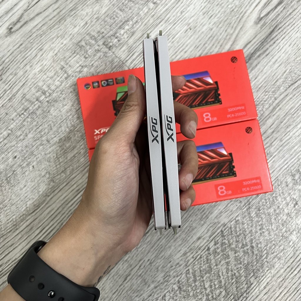 Ram ADATA XPG D41 2x8GB 3200 Red/Black