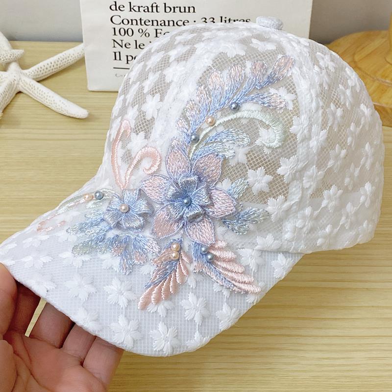 Nón Lưỡi Trai Phối Lưới Thêu Hoa Phong Cách Hàn Quốc
