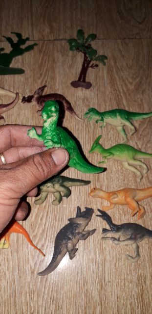 Sét 12 mô hình khủng long bằng nhựa cứng đặc loại nhỏ
