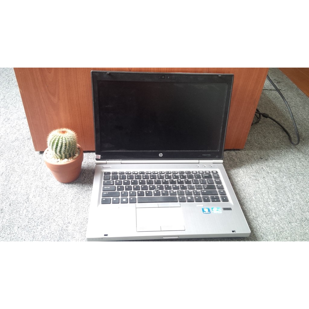 Laptop HP EliteBook 8470P cũ I5-3320M/4G/250G/14''/VGA rời