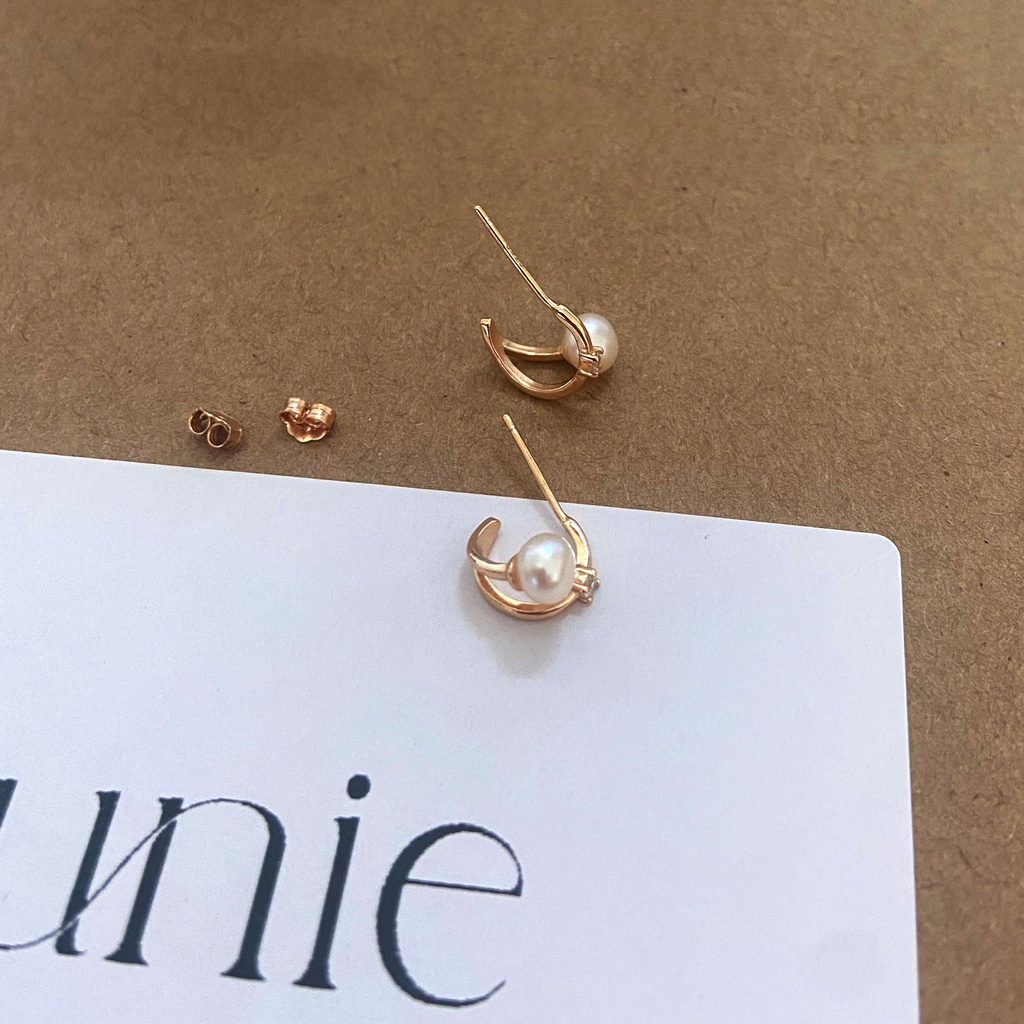 Bông Tai Bạc JUNIE, Kiểu Dáng Ôm Tai Đính Hạt Trai E-JANE