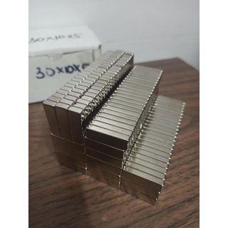 Nam châm viên 30x10x5mm, nam châm trắng lực hút siêu mạnh