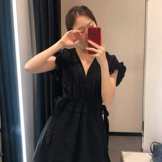 Váy xinh nhún eo