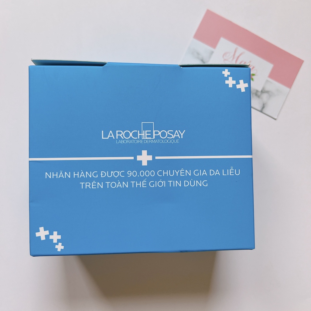 Mẫu Mới Hộp bông tẩy trang New Cotton Box - Hàng tặng La Roche Posay