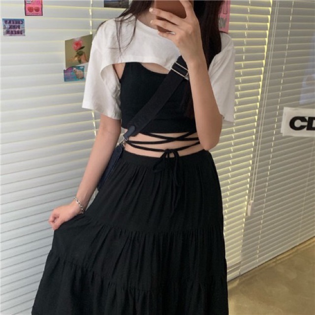 Set 2 áo gồm 1 áo croptop và 1 áo yếm đan dây eo bên trong | BigBuy360 - bigbuy360.vn