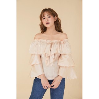 Áo bẹt vai nhiều tầng Skyla SODA POP