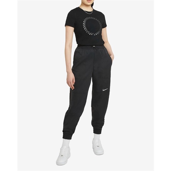 Áo T-shirt nữ Nike DD1231-010