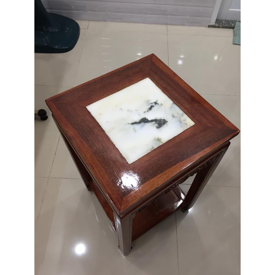 Ghế đôn vuông mặt ghế 35 x35 cm, kết hợp giữa gỗ và đá chân có đế, phun bóng, thích hợp kê tượng phật, chậu hoa