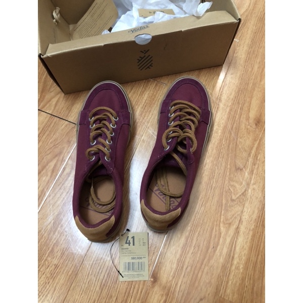 Giày ananas size 41
