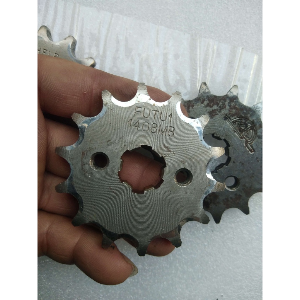 Nhông Dĩa Wave, Dr 14-36 xài lướt còn đẹp ( hơn 95%)  bao ôm sên