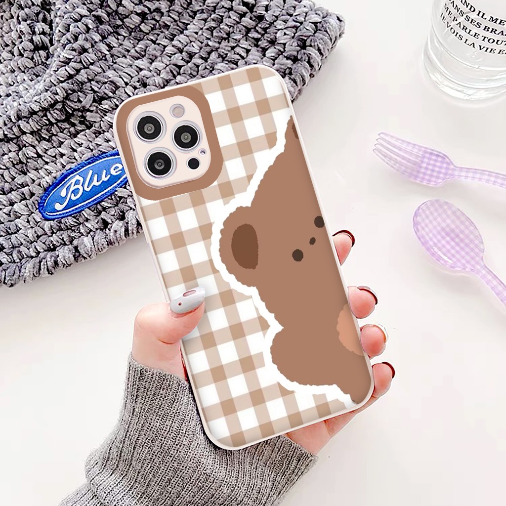 Ốp Iphone Gấu Nâu Caro siêu dễ thương ốp lưng iphone cạnh vuông 6plus 7plus x xr xsmax 11 11pro 12pro 13 13promax