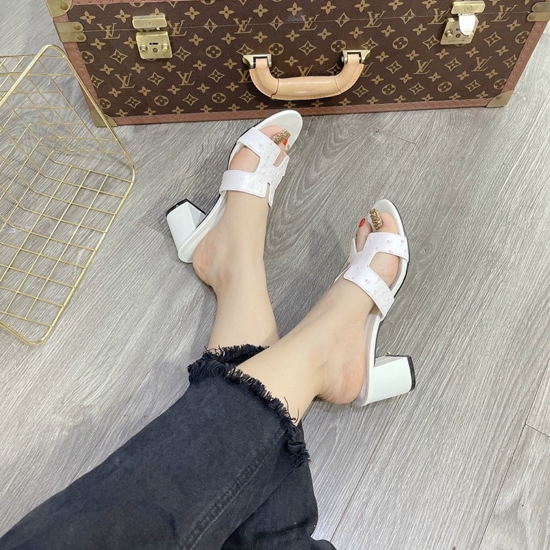 DÉP GÓT VUÔNG H.M SIÊU XINH