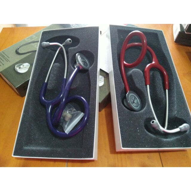 Ống nghe Littmann Master classic 2 tặng khắc tên, tặng móc khoá chibi bác sĩ