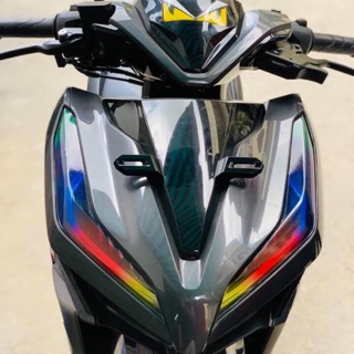 Tem dán đen xe vario