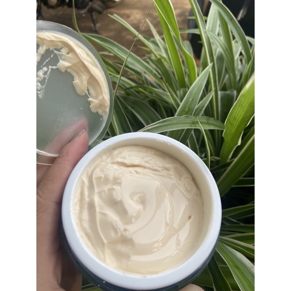 Kem Dưỡng Trắng Da Toàn Thân Tổ Yến Collagen Umi