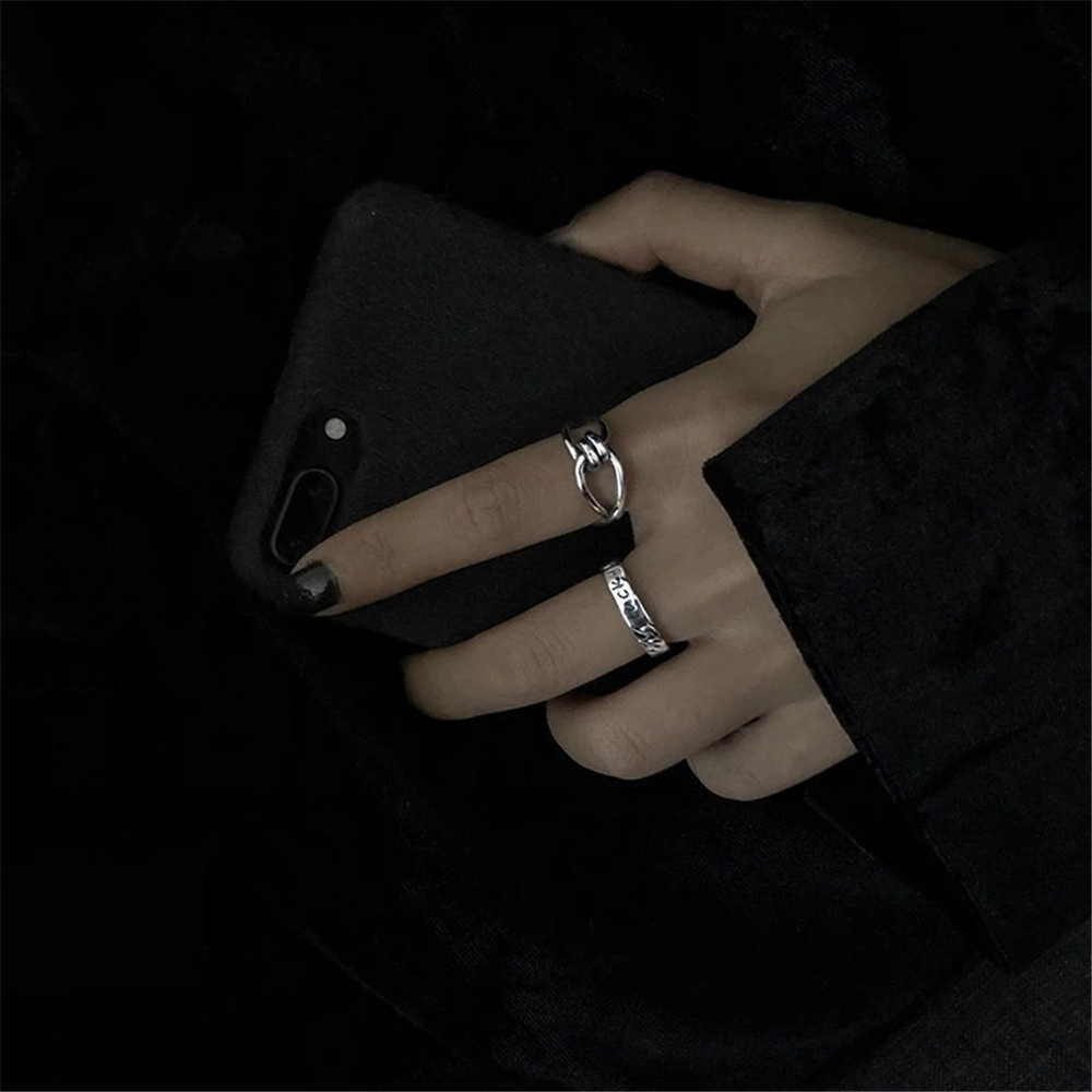 Set 2 nhẫn đeo tay kim loại thời trang cho nữ