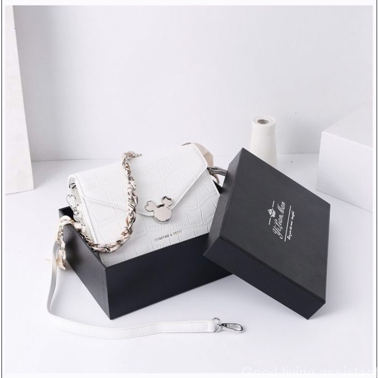 Túi đeo vai hình vuông cỡ nhỏ phối dây đeo sợi xích phong cách phương Tây sang trọng thiết kế thời trang cho nữ