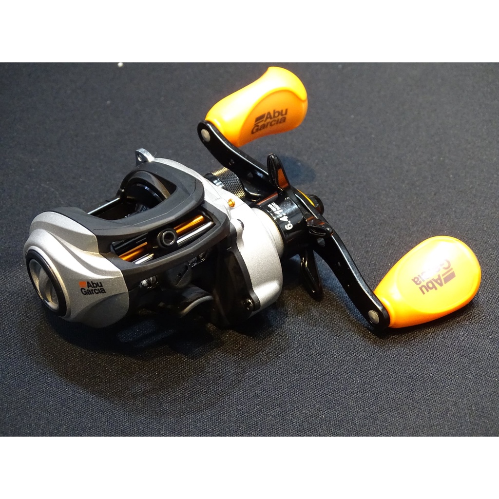 Máy câu Abu MAX4 STX