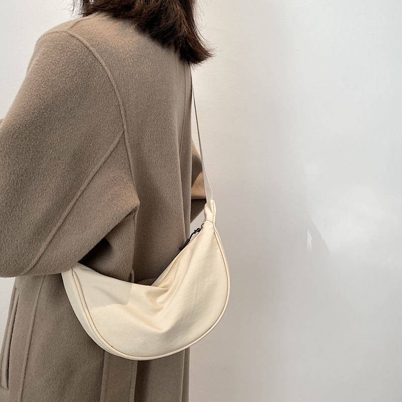 Nylon Crossbody Bag Women's 2022 New Trendy Dumpling Bag Lightweight Small Shoulder Bag Underarm Bag All-Match Canvas Bag W1fW