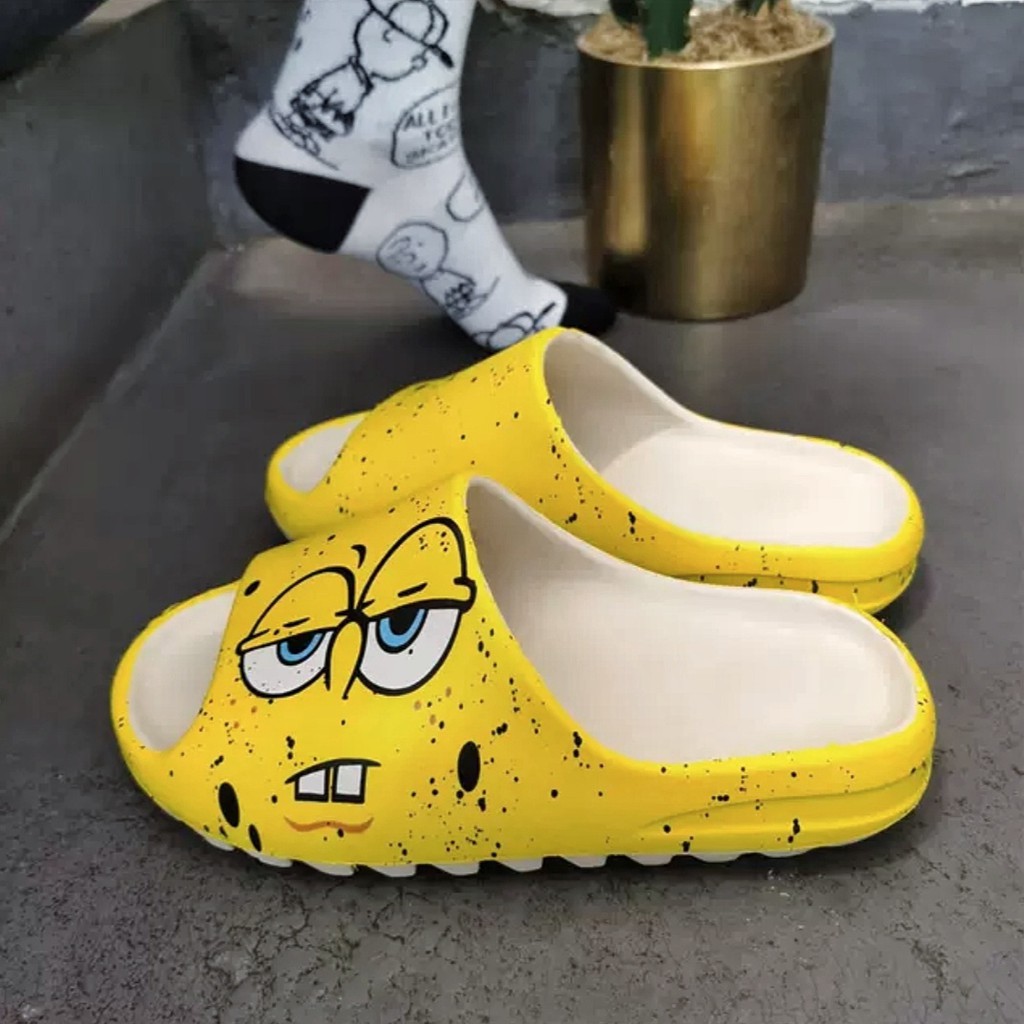 Dép YZ bản mặt cười chuẩn 2020 - LOGO và chữ Đầy đủ - size nam nữ