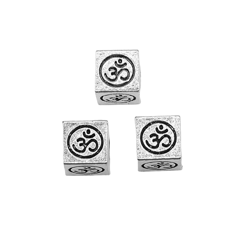 1 Mặt Dây Chuyền Hình Vuông Có Lỗ Lớn Hindu Om