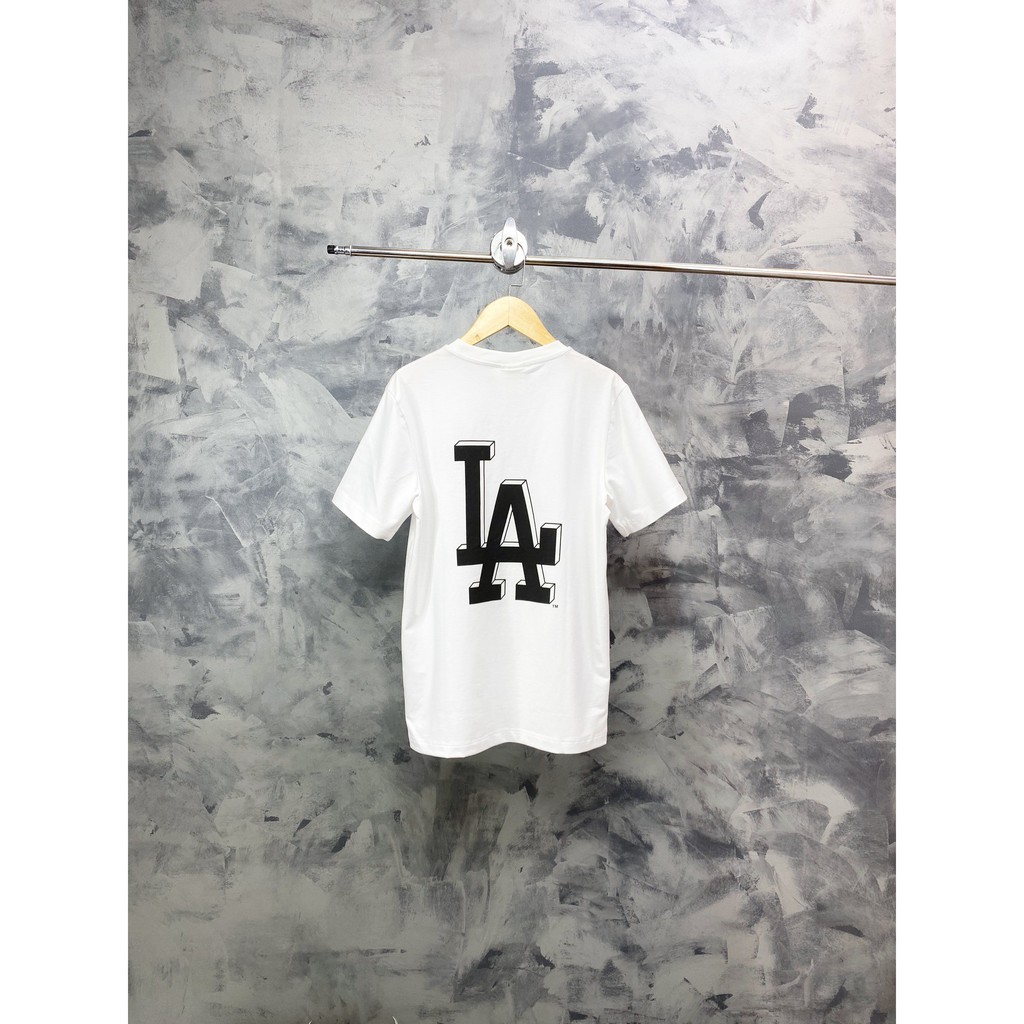 (HÀNG XUẤT XỊN) Áo trắng đơn giản logo thêu 1808 BOSTON TEE WHITE  Made in Cambodia full tag code  Size XS S M L