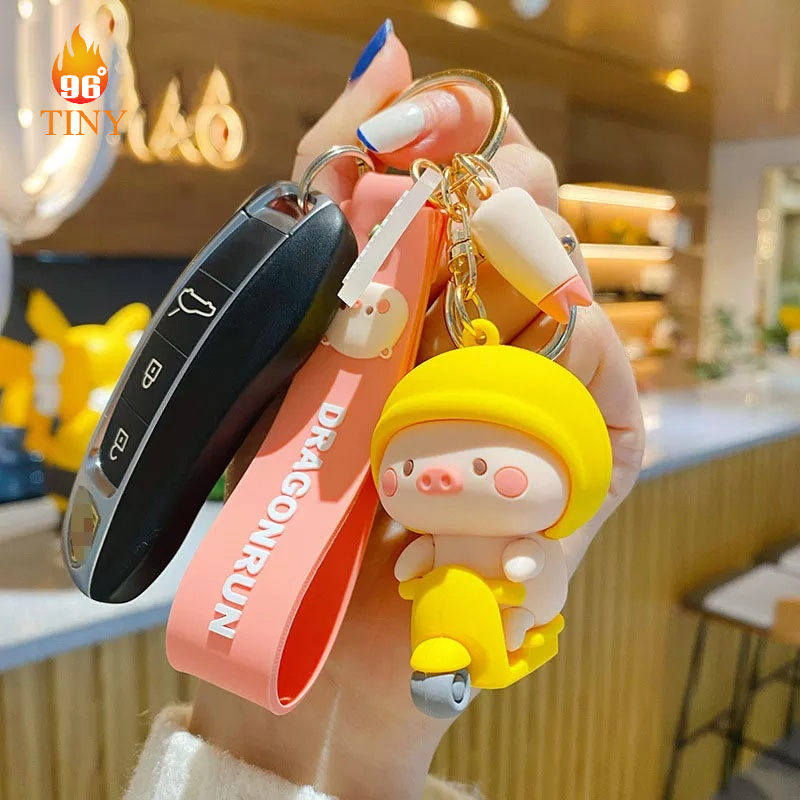 Móc khóa hình con Lợn đi xe siêu cute để treo móc khóa oto, xe máy, túi xách, cặp sách, balo bền, đẹp, giá hợp lý