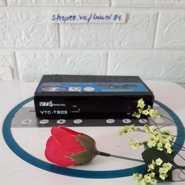 Đầu thu kỹ thuật số DVB T2 VTC T203 ĐÃ SỬ DỤNG