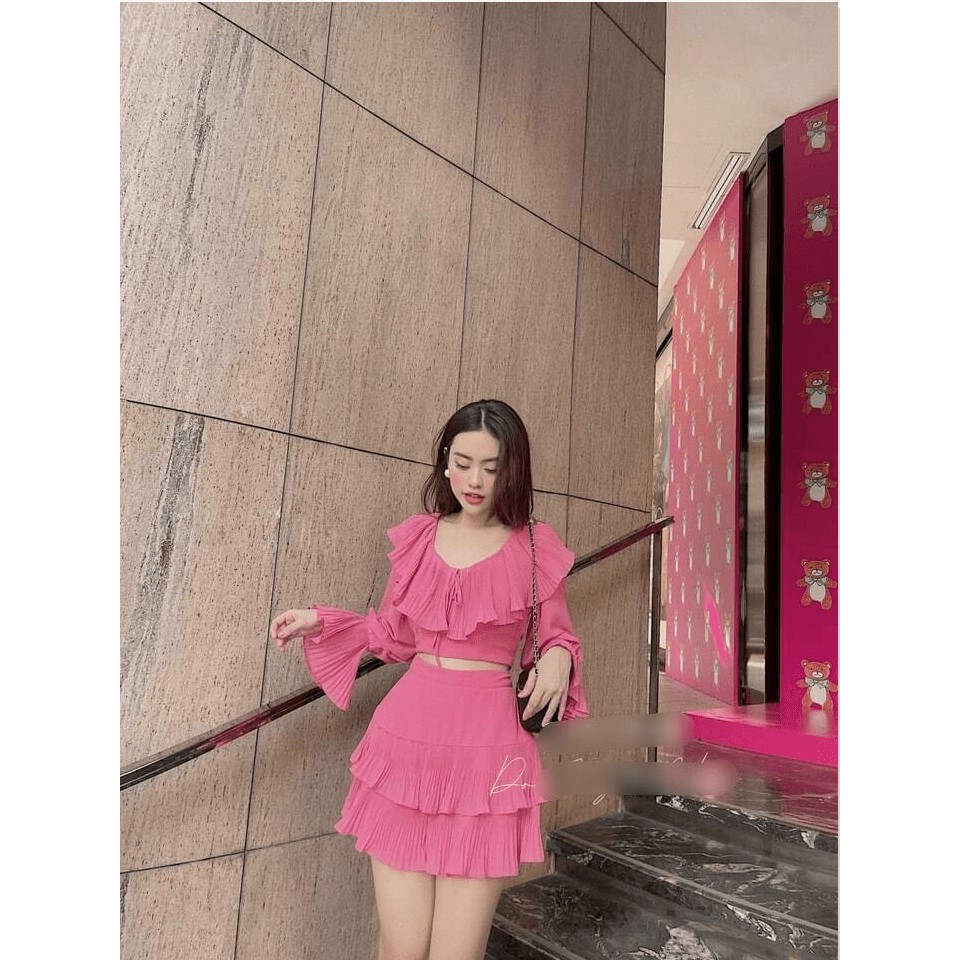 ĐẦM NGẮN NỮ SIÊU XINH , TÔN DÁNG THỜI TRANG HÀN CỰC XINH CHO CHỊ EM TT