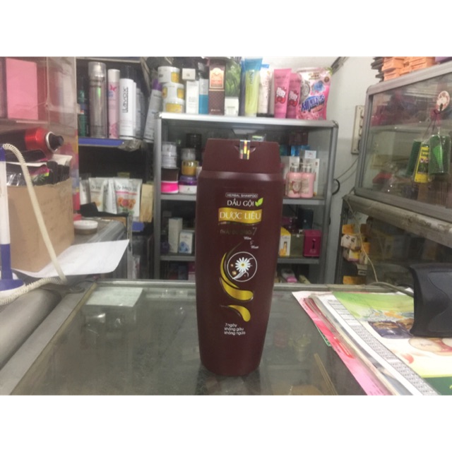 Dầu gội dược liệu Thái Dương 7 (200ml)