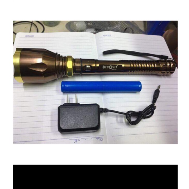 Đèn Pin Sạc HY A62-YM 405