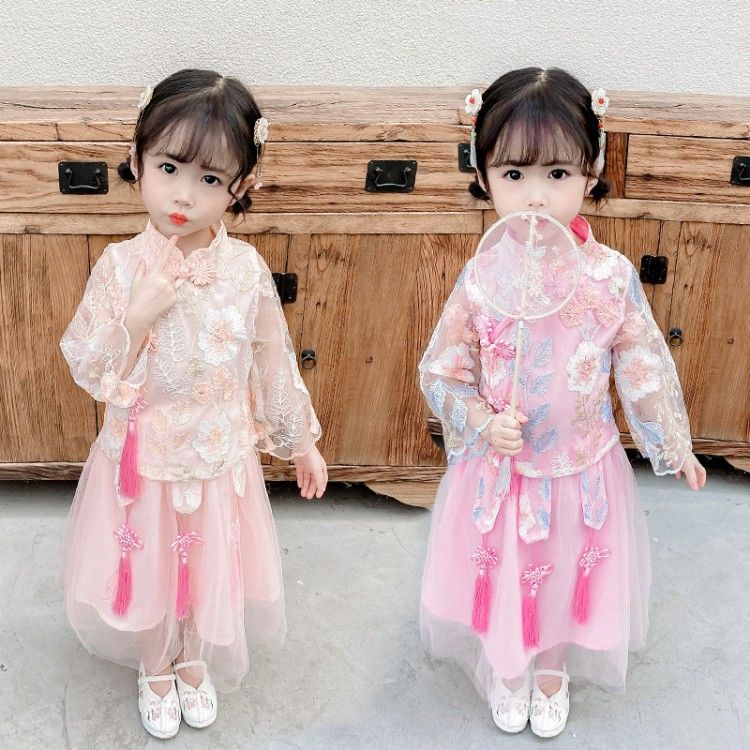 Bộ Hán Phục Xuân Hè 2022 Phong Cách Trung Hoa Hợp Thời Trang Cho Bé Gái