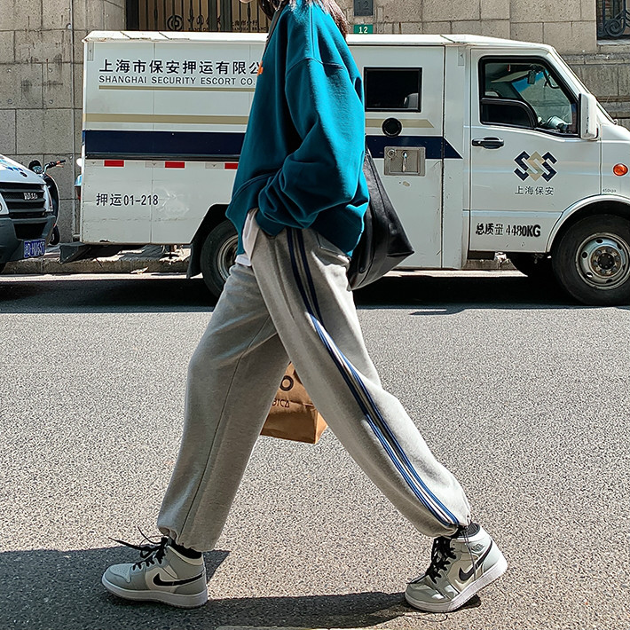 Quần Thể Thao Nữ Dài Ống Đứng Thời Trang Hàn Quốc Cá Tính