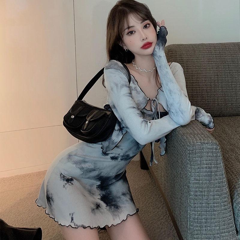 Bộ đầm ống + áo khoác cardigan thiết kế màu nhuộm thời trang Hàn Quốc