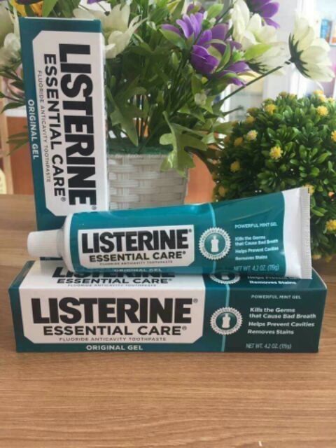 Kem đánh răng  LISTERINE  Mỹ hương bạc hà thơm mát 119g