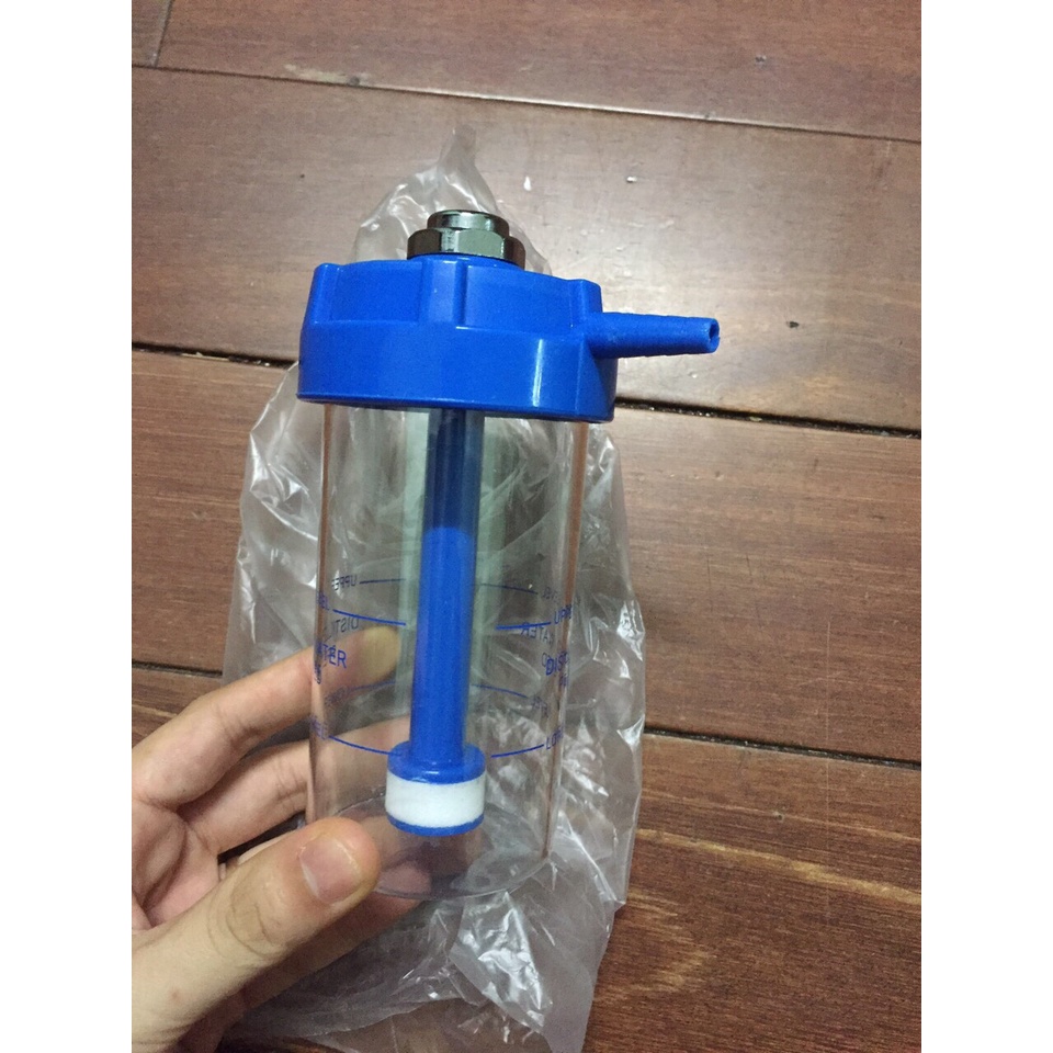 Bình Tạo Ẩm Cho Đồng Hồ Oxy Thở Y Tế Nhựa Bền Chất Lượng Tiêu Chuẩn Cao - Cốc Tạo Ẩm Đồng Hồ Oxy Y Tế