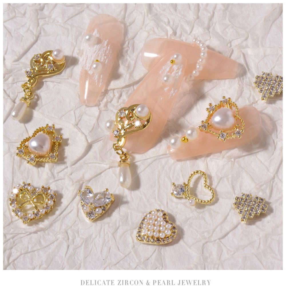 Miếng Dán Trang Trí Móng Tay 3D OKDEALS|Trang Trí Móng Tay Trái Tim|Mặt Dây Chuyền Đính Đá Zircon Mới