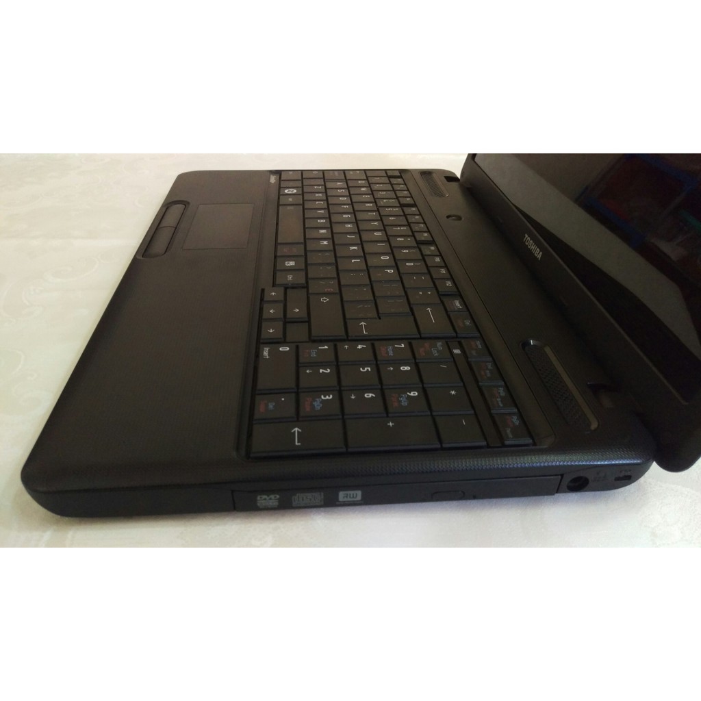 Laptop Toshiba C665 / Intel Core i3 2330M 2.2Ghz / Ram 4GB / HDD 500G / Windows 10 Pro / Tặng kèm chuột không dây và lót