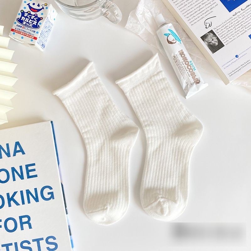 Tất len cổ dài trơn trắng ‍️