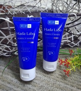 Sữa rữa mặt hada labo cao cấp