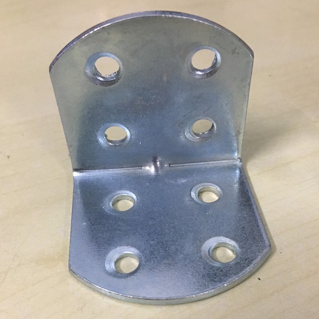 5 KE GÓC VUÔNG 4x4CM 8 Lỗ BẢN 4.5CM