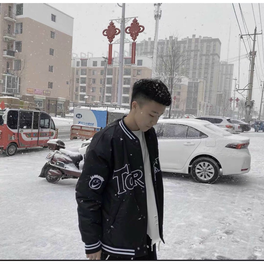 [ NHẬP SWES45K GIẢM NGAY 45K ] Áo khoác dù bomber TQRONA unisex form rộng nam nữ streetwear | BigBuy360 - bigbuy360.vn