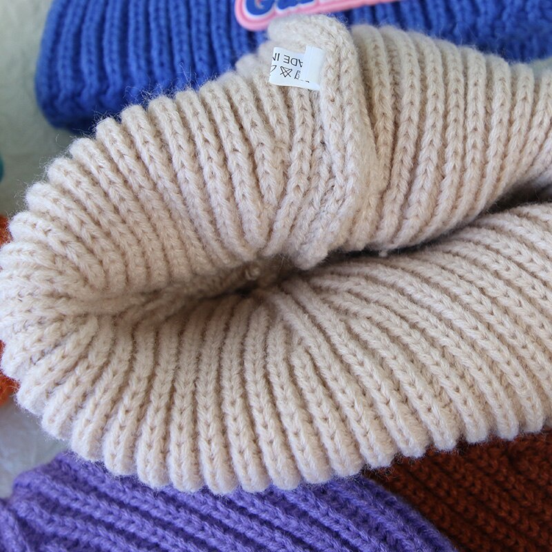 Mũ Beanie Dệt Kim Màu Trơn Giữ Ấm Mùa Đông In Chữ Phong Cách Hàn Quốc Mới Cho Bé Trai Và Gái