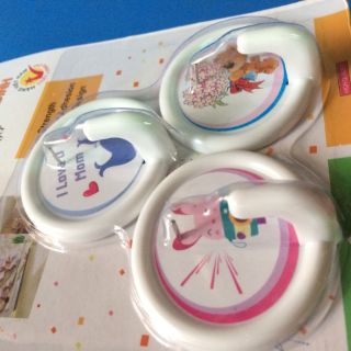 Móc Dán Tường Đóng Đinh Siêu Chắc