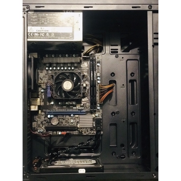 Thùng Pc maxseting LoL giá rẻ case mới 100% (cpu 3,8ghz,Ram 8G, VGA 2G)