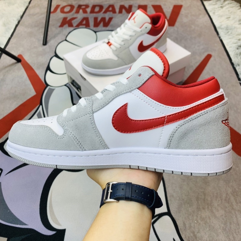 Giày thể thao sneaker cổ thấp Air Jordan Low AJ1 Light Smoke Grey Gym Red Hàng SC