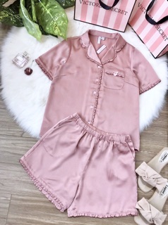 Bộ pijama lụa đùi viền bèo