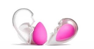 Mút Beauty Blender trái tim cặp đôi hoàn cảnh