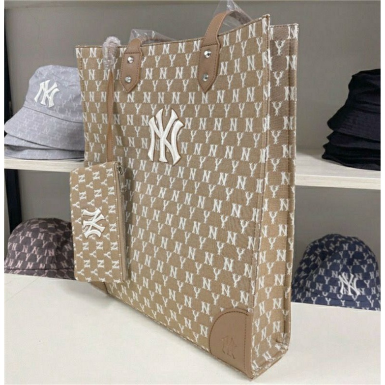 Túi Tote đeo vai thời trang