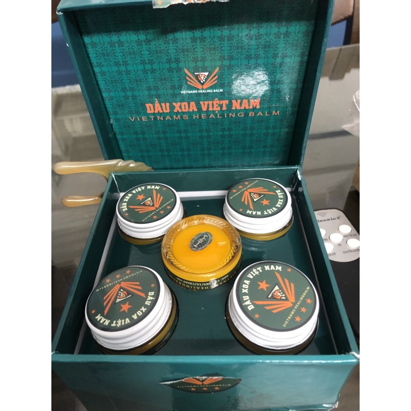 Dầu xoa Việt Nam 1 lọ 16g